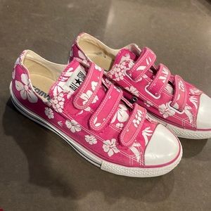 Vintage Converse All Stars pink hibiscus